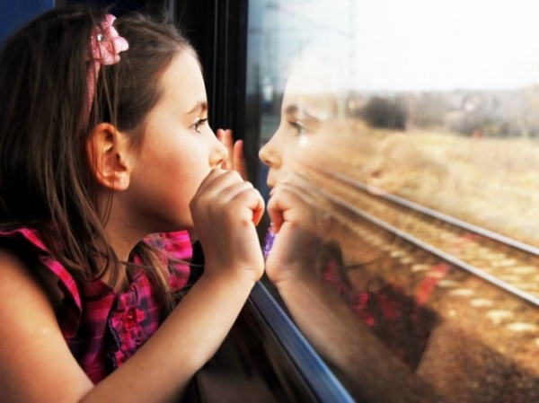 Перевозка детей поездом: билеты младенческие, до 5 лет, проезд без родителей.