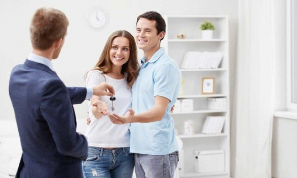 Купить квартиру для брака в совместной или совместной собственности супругов в 2021 году